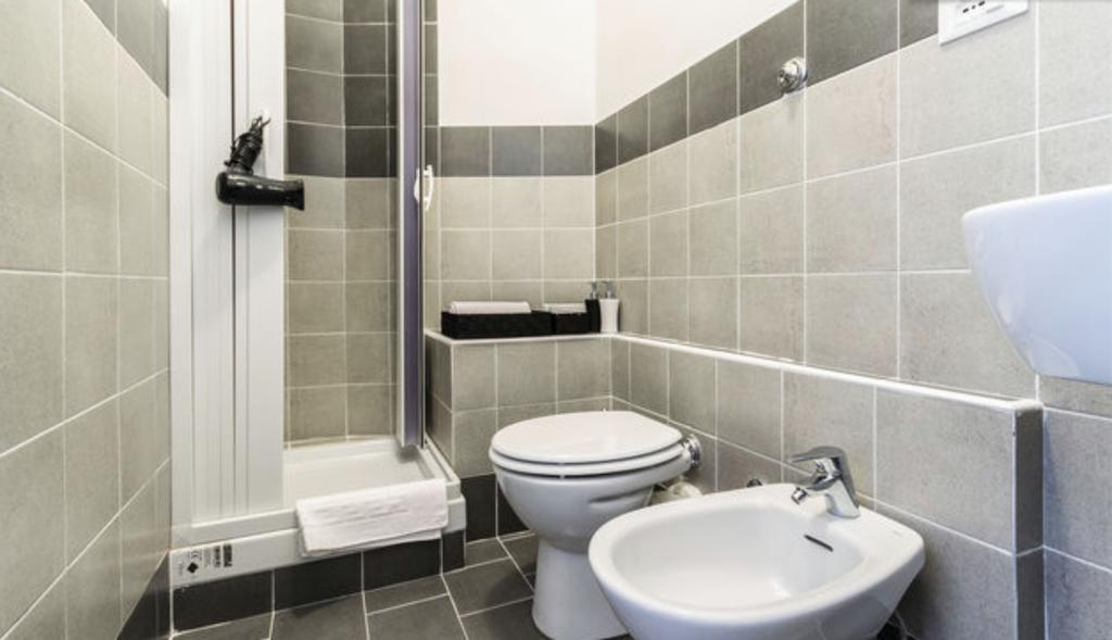 Take It Easy Roma Guest House الغرفة الصورة